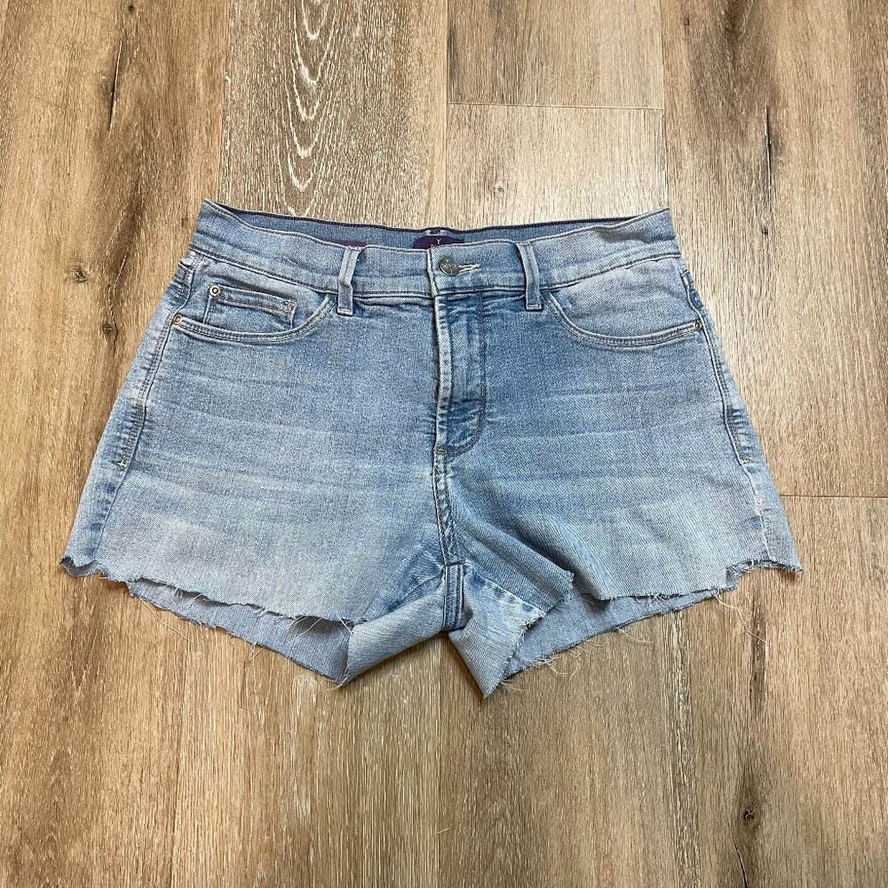 NYJD Cutt Off Shorts Size 6 Jeans Womens Blue Denim Cotton Flat Front Light Blue